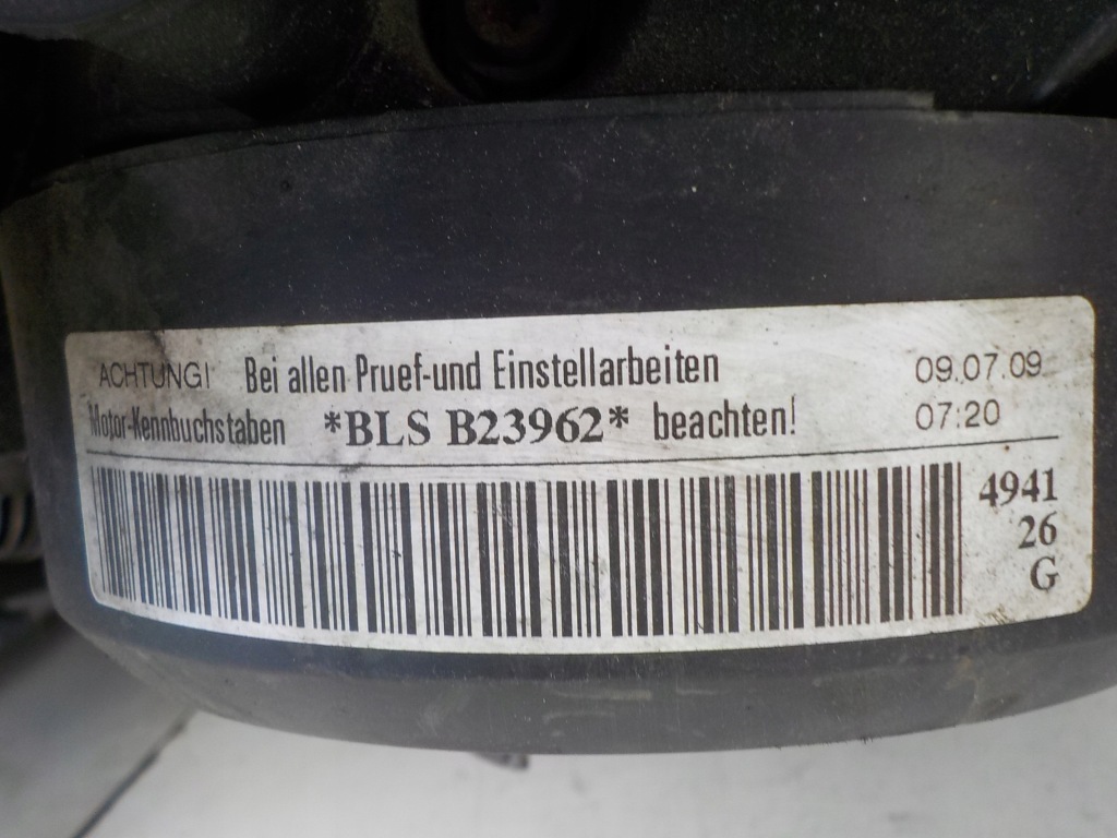 Golf v caddy audi a3 8p 09r 1.9 tdi 105km двигатель bls комплектный  film Доставка