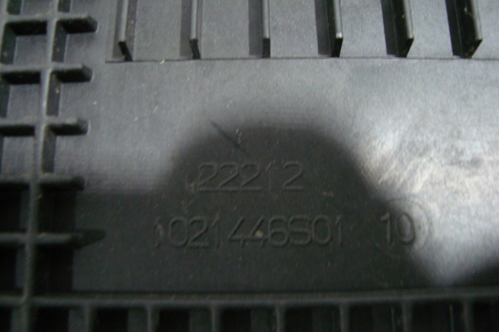 фото №8, Корпус фільтра повітря dacia sandero 1,6 ben poznań