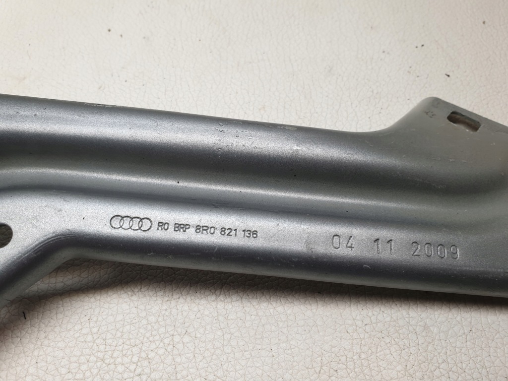 фото №8, Audi q5 8r0 08-12 кронштейн w крила лівий правий перед 8r0821135 8r0821136