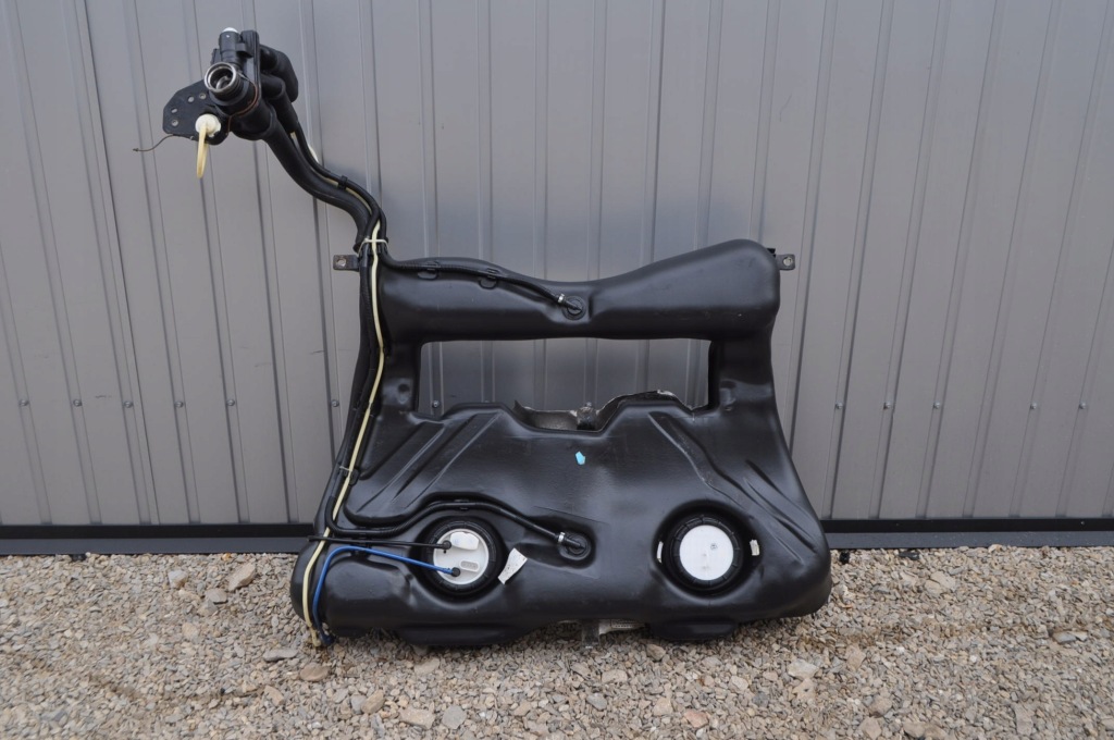 фото №1, Бак топлива audi tt 8n 1.8t quattro bez osprz.