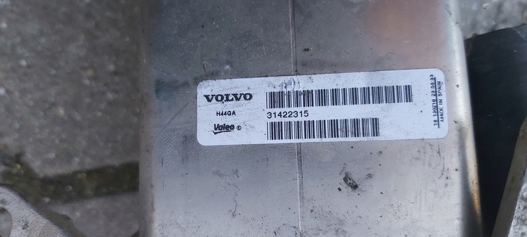 фото №8, Volvo v70 v60 v40 2,0d радиатор выхлопных газов egr 31422315