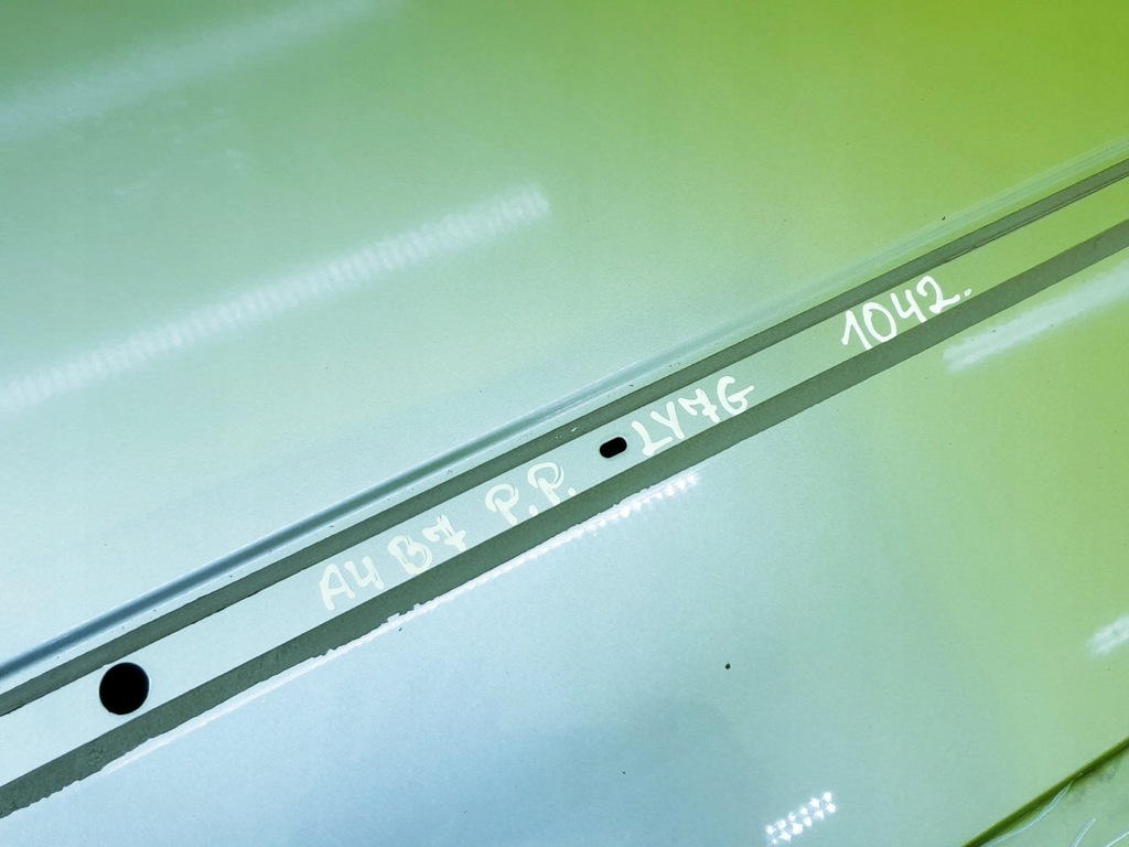 фото №11, Дверь обшивка audi a4 b7 правый перед ly7g orygina