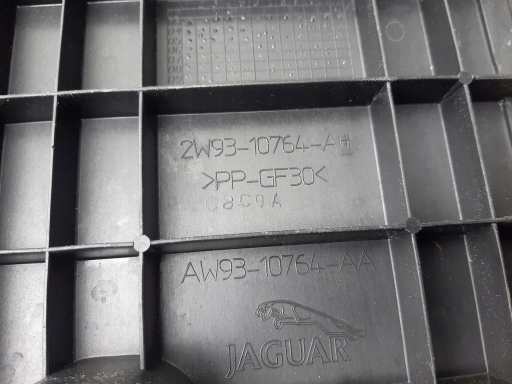 фото №9, Основание аккумулятор 2w93-10764-ah jaguar xj x351