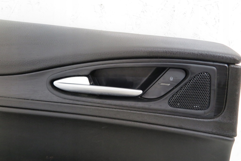 фото №3, Обшивка дверь левый задняя alfa romeo stelvio 156197052