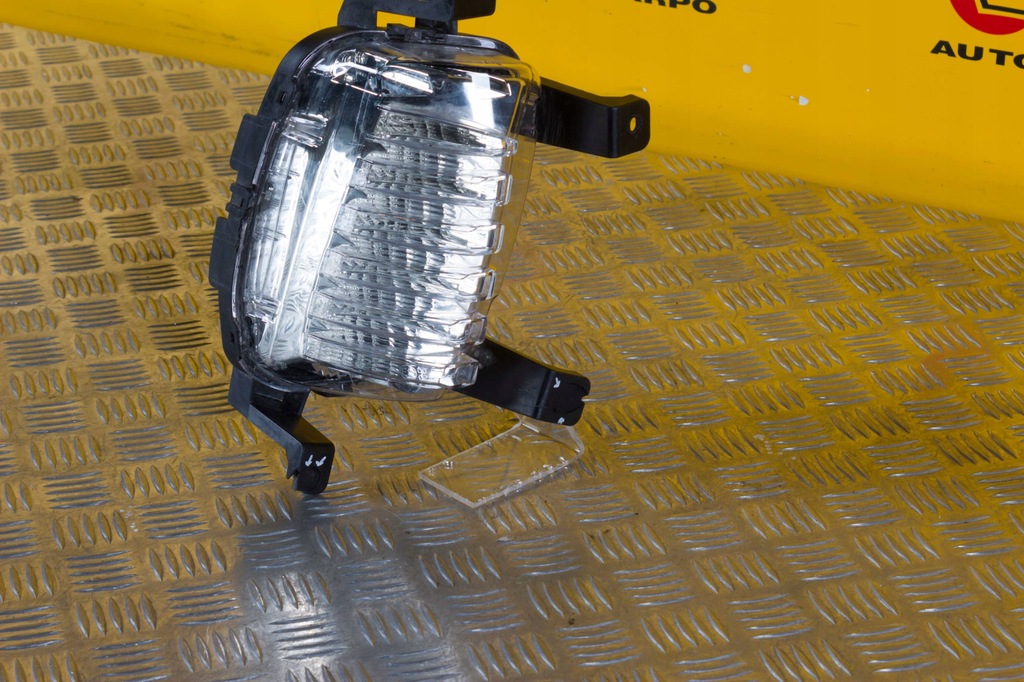 фото №3, Hyundai sonata sport 2018 19 протитуманна фара лампа led r