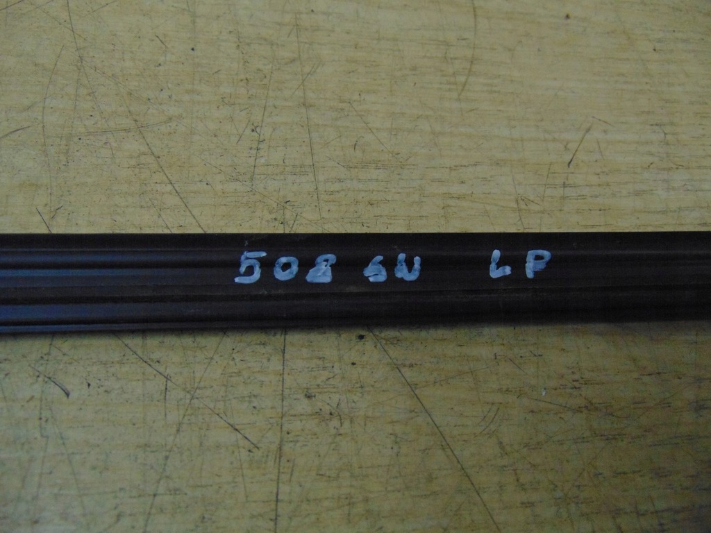 фото №15, Молдинг уплотнитель левый перед peugeot 508 1 9671943880