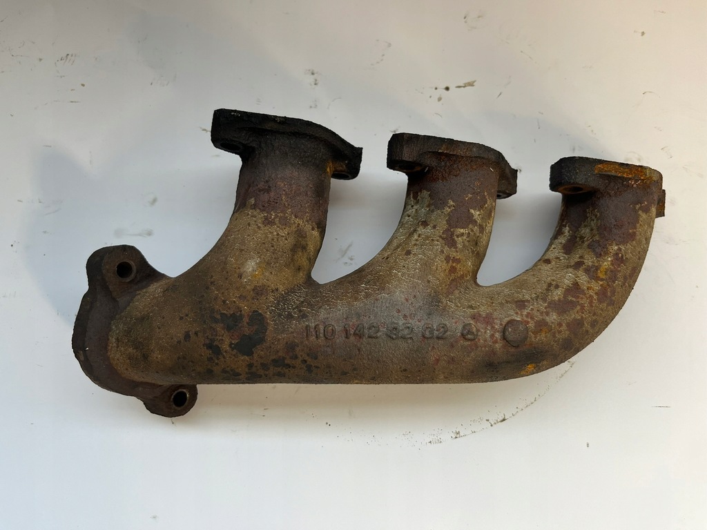 фото №1, Коллектор выпускной mercedes w123 w116 w126 r107 280 m110 1101413701