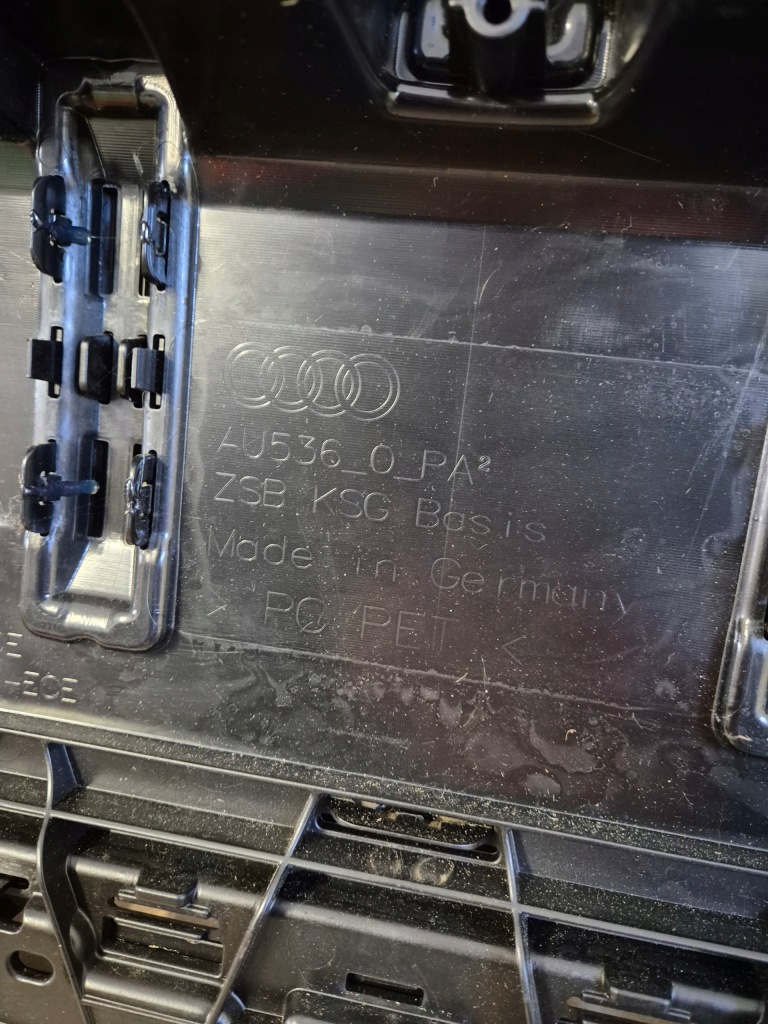 фото №15, Audi q8 4m8 lift решётка радиатора решётка радиатора решётка радиатора радиатора 4m8853651 оригинал чёрный