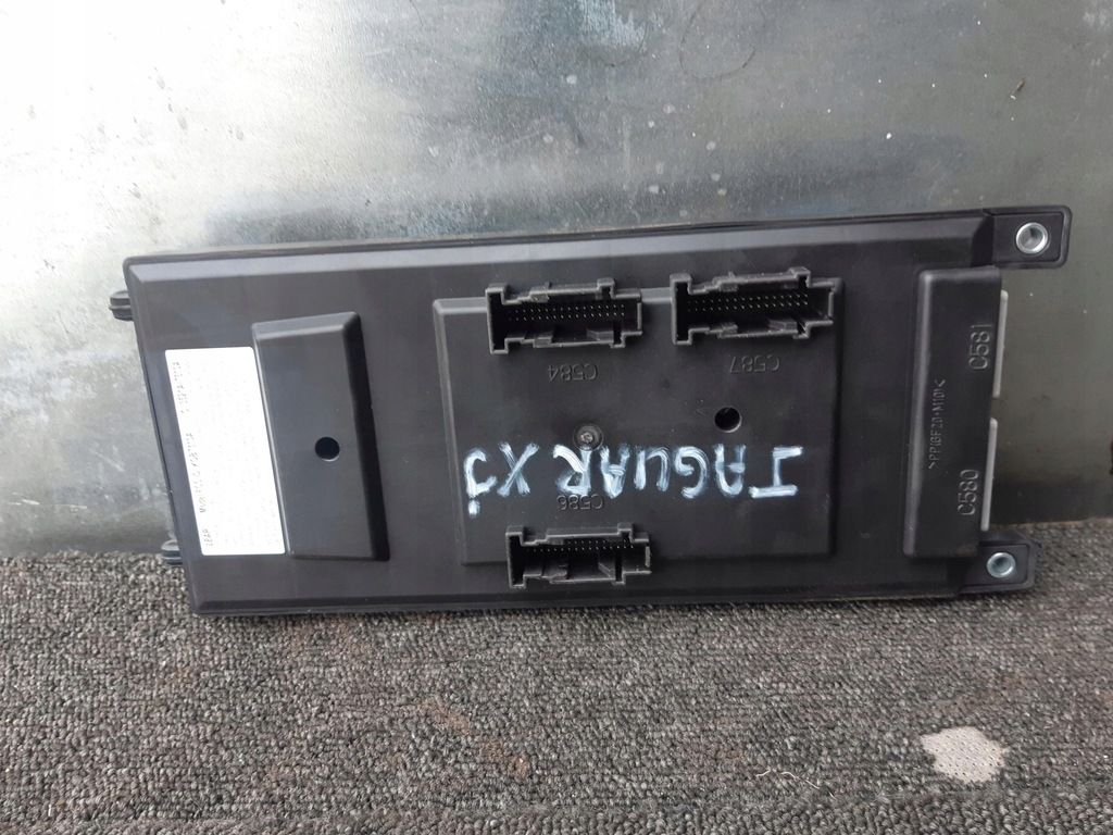 фото №9, Коробка запобіжників aw93-14f041-ae jaguar x351