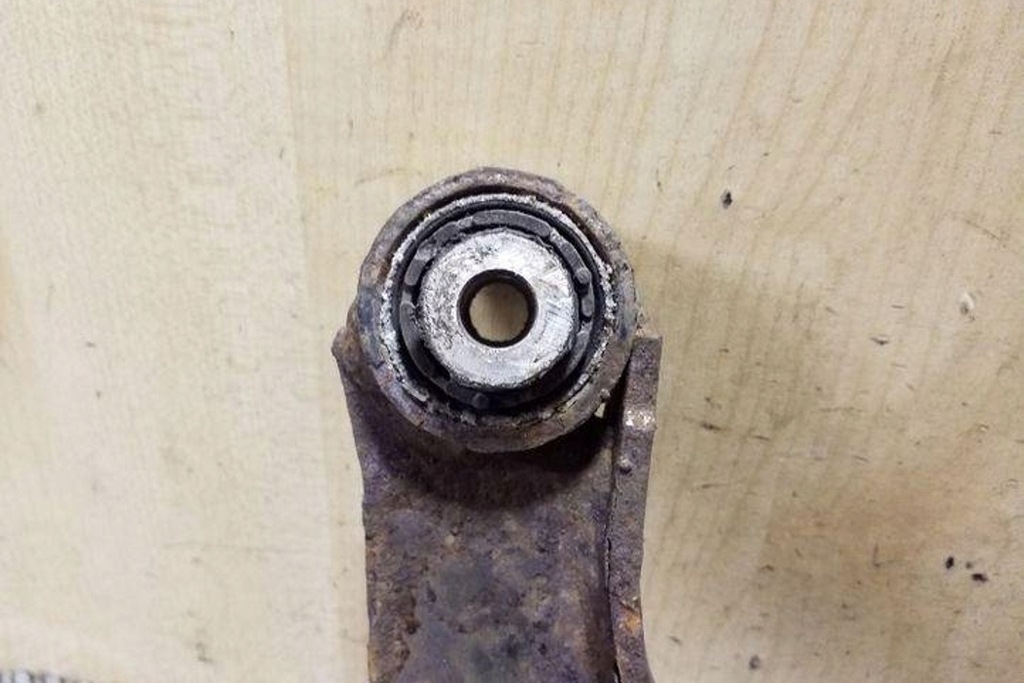 фото №8, Рычаг задний левый vw eos 1f7, 1f8 1k0505323n 2.0l бензиновый 147kw 2008