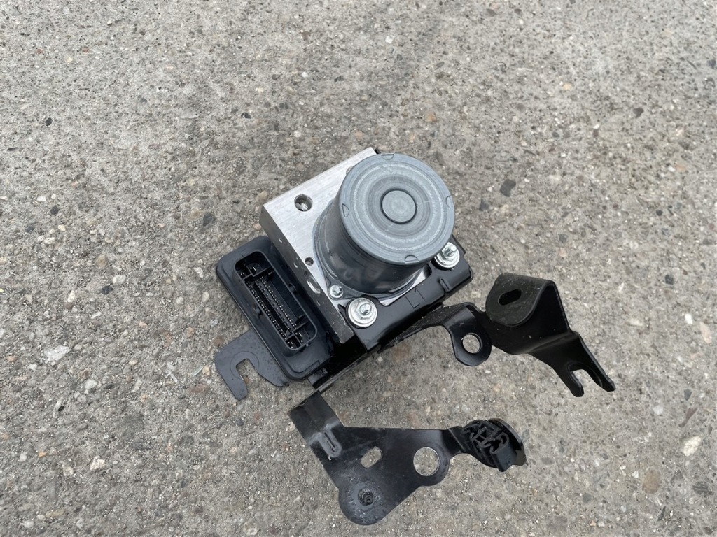 Купити Насос блок керування abs esp 476601675r renault clio 5 v 19-23r 20r