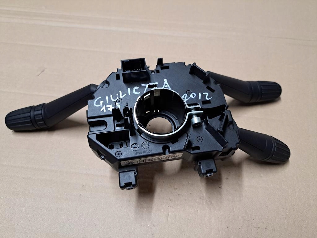 фото №3, Переключатель комбинированный alfa romeo giulietta 01561013040