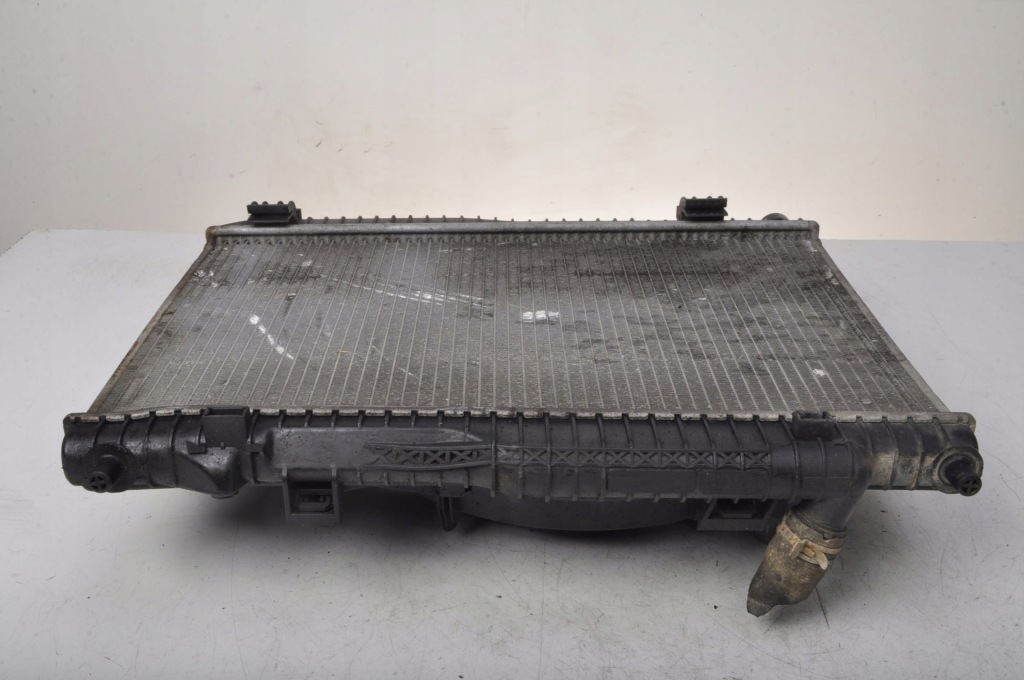 Купить Fiesta mk7 1.4 tdci радиатор воды +вентилятор