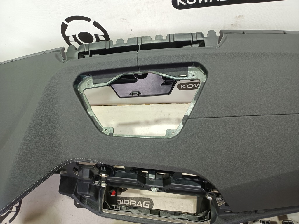 фото №7, Bmw 3 g20 g21 g23 приборная панель консоль подушка безопасности подушки безопасности ремни оригинал