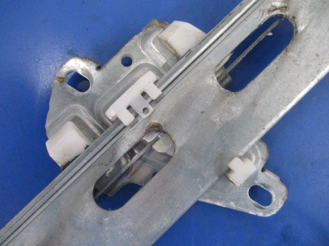 фото №4, Civic vii lift sedan подъемник стекло перед правый