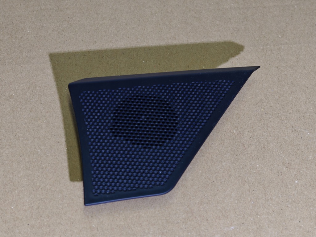 фото №1, Alfa romeo stelvio накладка динаміка панелі консолі лівий 156115289