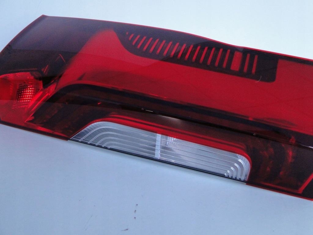 фото №5, Mercedes sprinter 907 w907 лампа задняя левая led