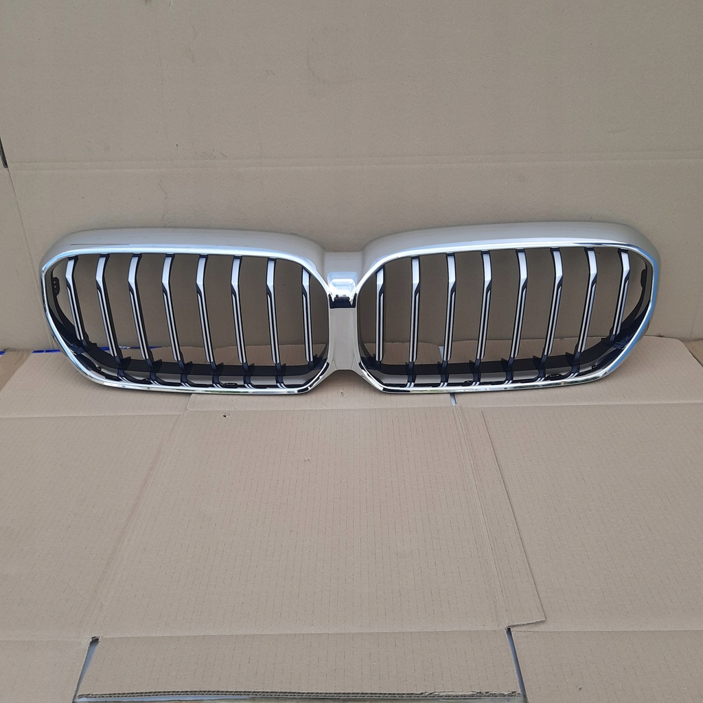 фото №1, Решётка радиатора решётка радиатора bmw 5 g30 g31 lift lci демонтаж