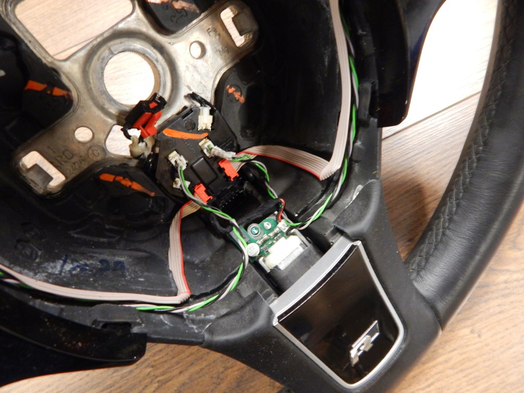 фото №11, Vw touareg 7p6 - повітропровід обігрів пелюстки перемикання r-line