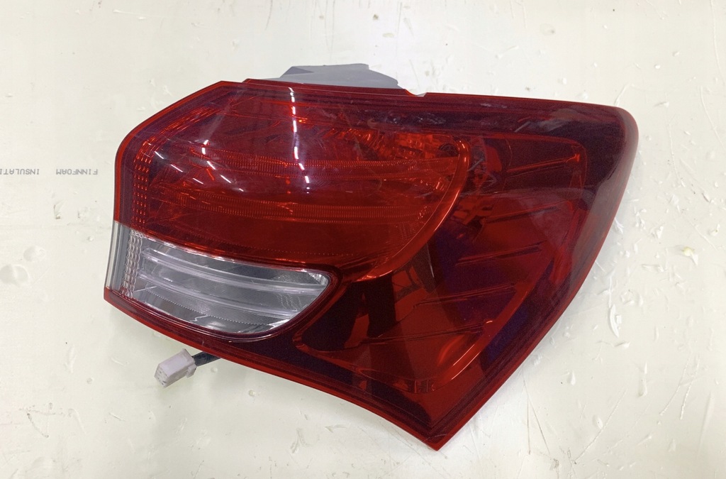 фото №1, Hyundai ix20 лампа задня права 92402-1k0 10-