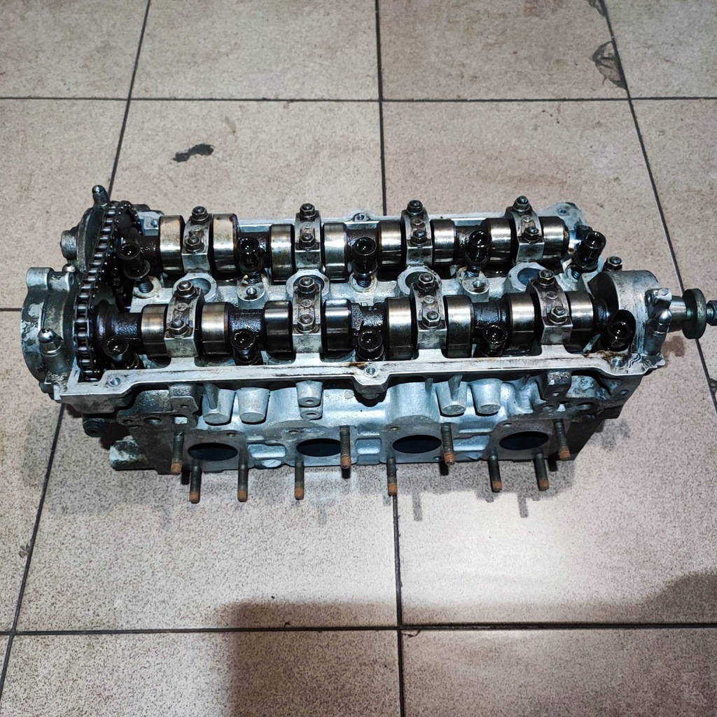 фото №1, Головка правая audi a8 d2 4.2 abz