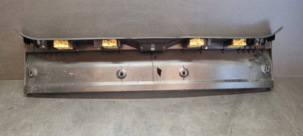 фото №6, Защита накладка пластик поперечина багажника fiat croma ii