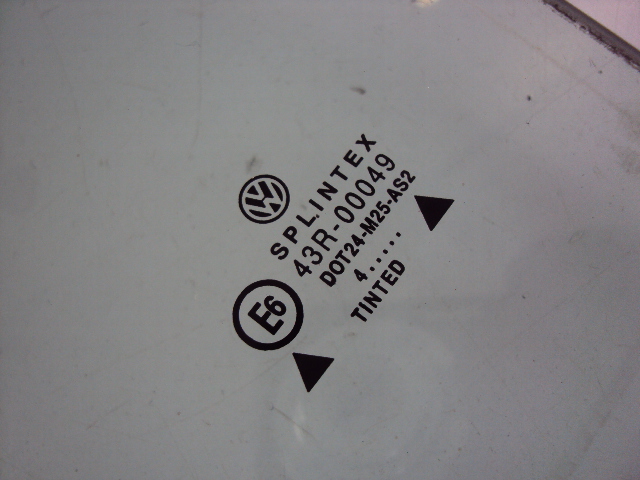 фото №3, Стекло дверь левый задняя vw vento 1994 rok