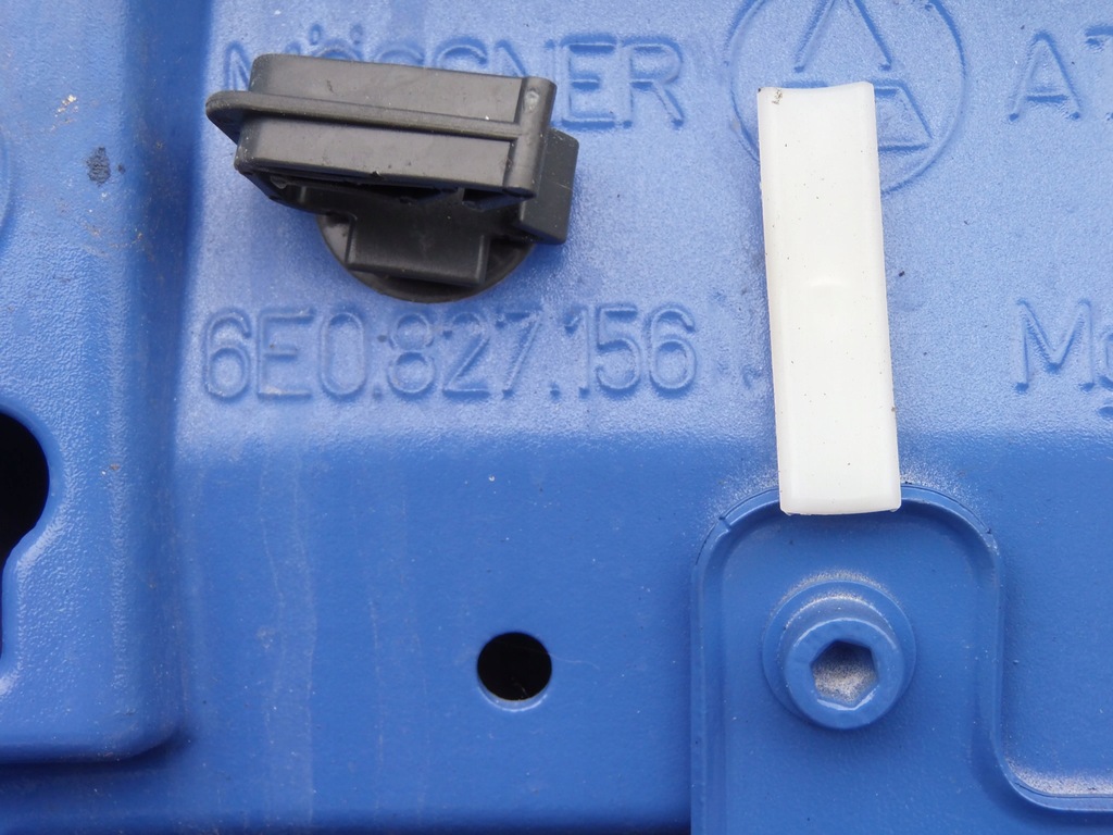 фото №11, Крышка багажника lr5a vw lupo 6e0827156