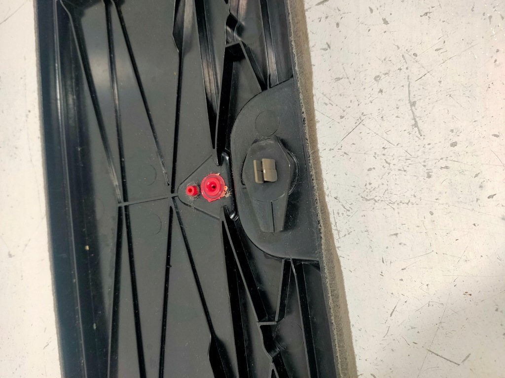 фото №4, Кришка захист багажника audi a4 b6 kombi