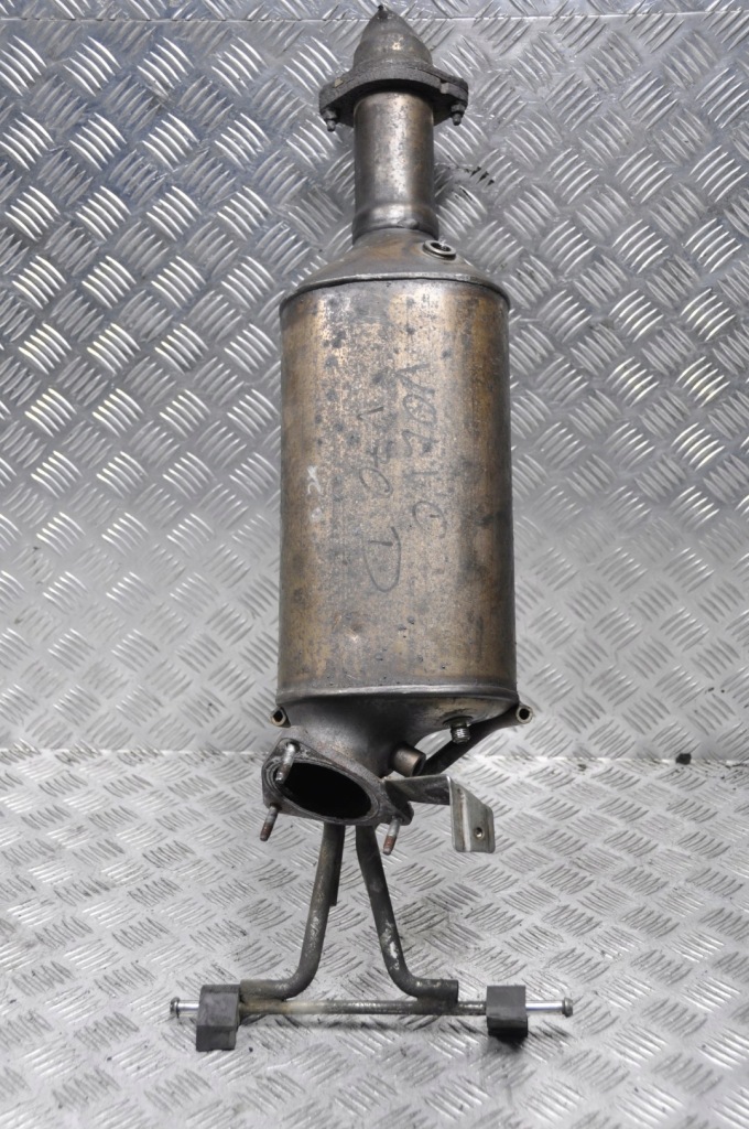 фото №3, Volvo v70 ii 2.4 d5 катализатор 30713210