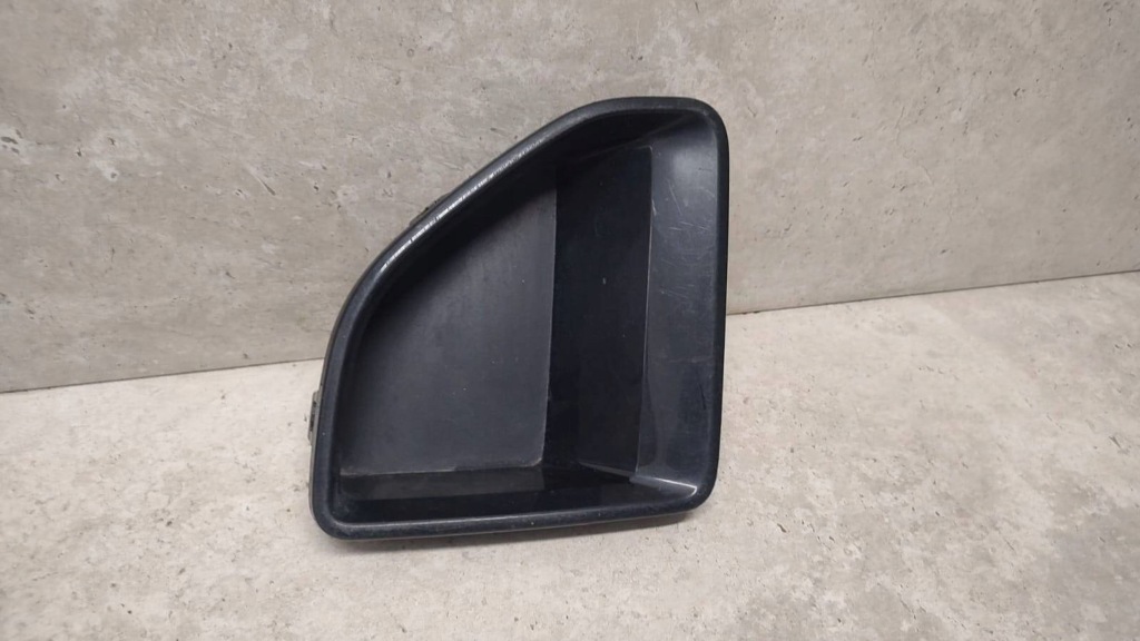 фото №1, Bmw x1 f48 f49 2018 левая решётка радиатора радиатора