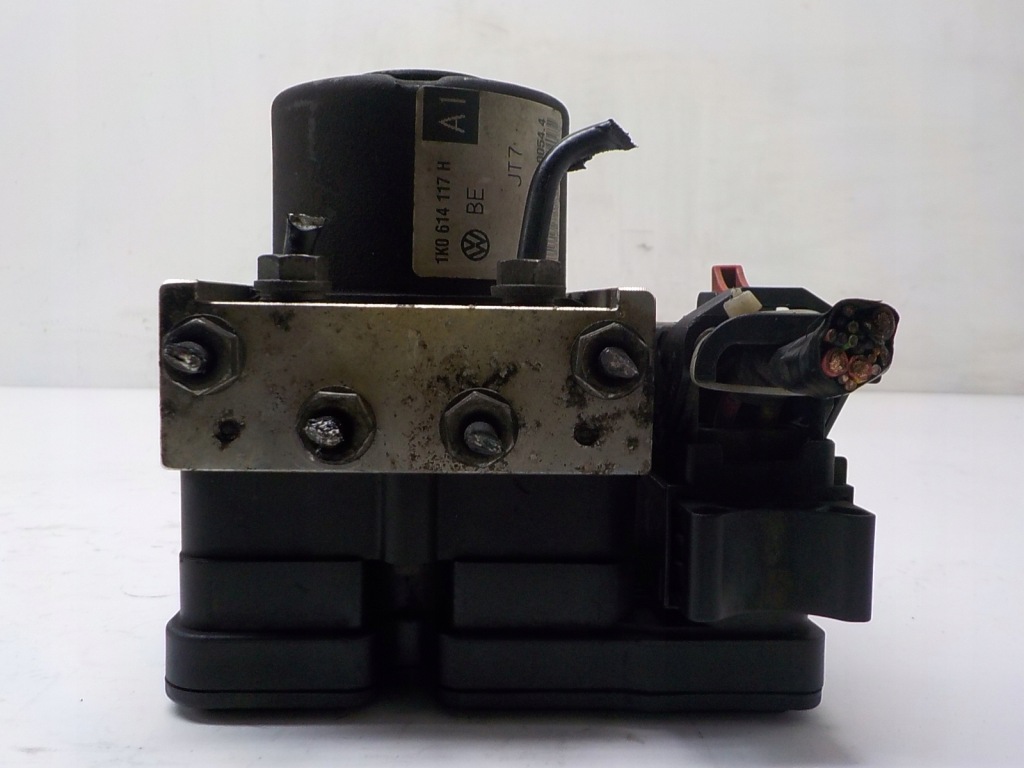 Vw golf v насос abs 1k0614117h a1 10.0207-0054.4 1k0907379p 10.0970-0315.3 Ціна