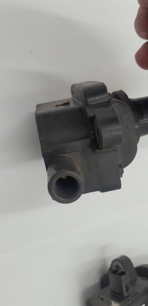 фото №7, Kia shuma 1998 катушка зажигания wysokiego напряжения ok2a318100a