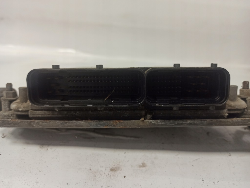 фото №6, Chrysler pt cruiser 2.2 crd блок керування двигуна p05034035ab 0281011410