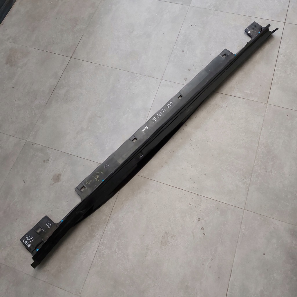 фото №7, Infiniti q30 молдинг порог порог правая 768505da1a