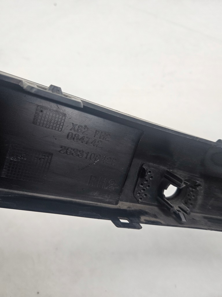 фото №9, Renault trafic iv iii lift 21 - решітка бампера перед правий pdc 263310842r