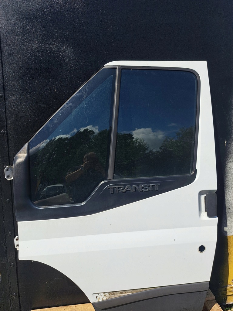 фото №1, Ford transit дверь левая перед
