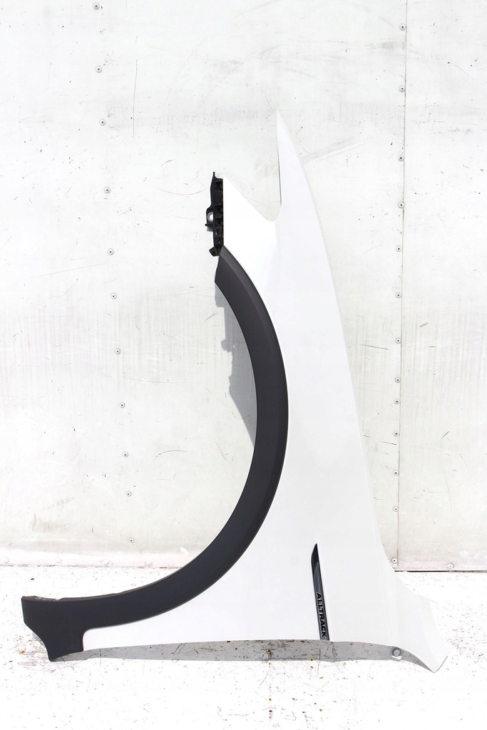 фото №8, Vw passat b8 alltrack перед капот крылья бампер pas передний лампы усилитель