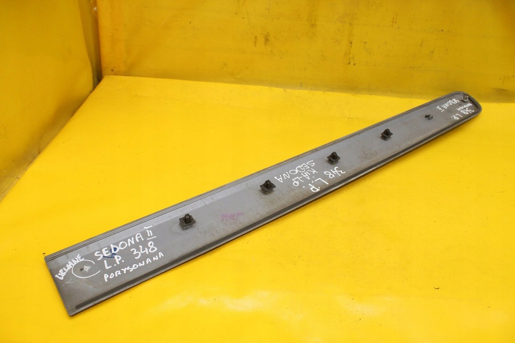 фото №7, Молдинг двері лівий перед kia sedona ii carnival iii