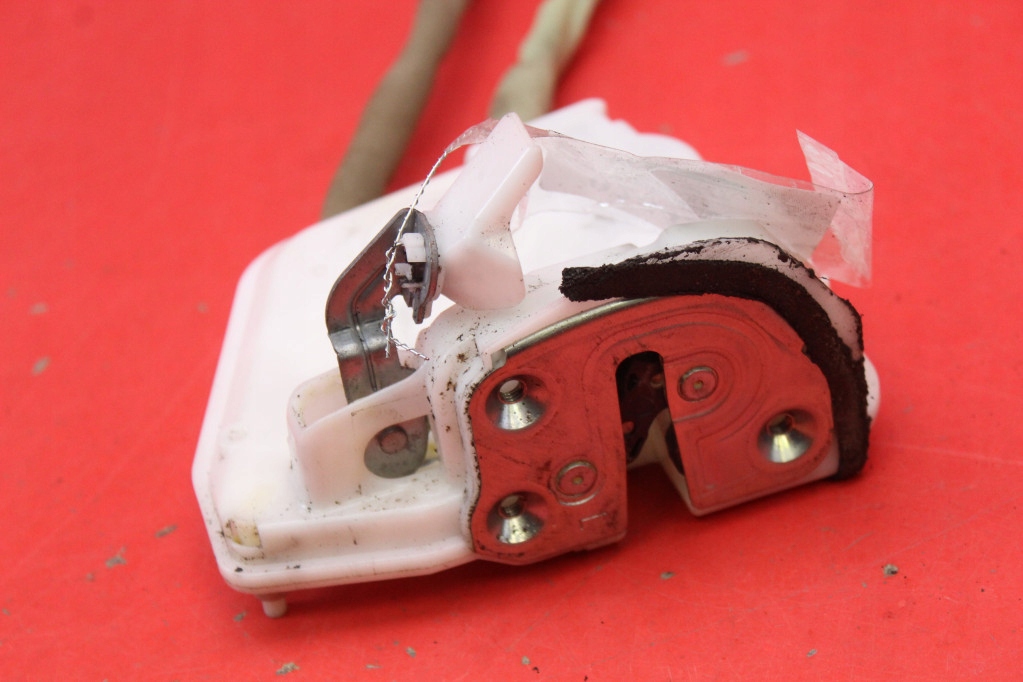 фото №5, Замок двері лівий задня задній f97-g16-l2 mazda 2 de 5d 07-10