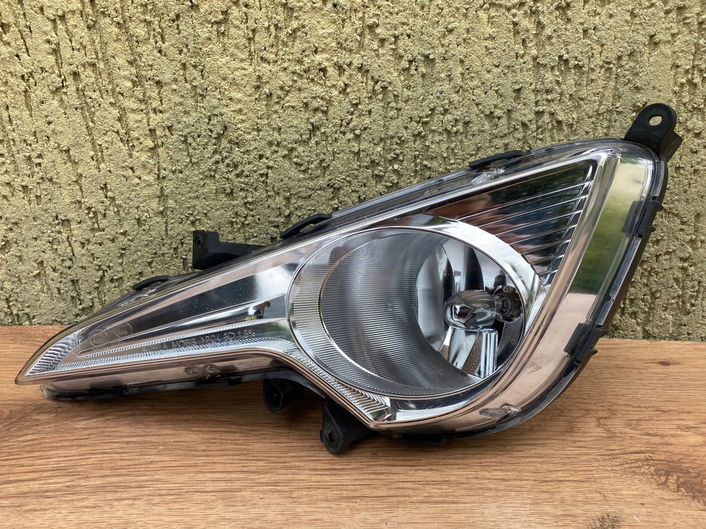 фото №8, Hyundai i40 11-14 протитуманна фара лівий решітка ліва перед