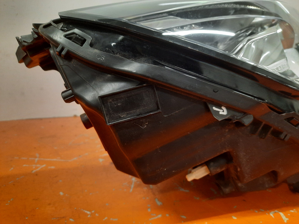 фото №7, Peugeot 3008 ii 16-24 фара правий перед лампа передня права 9826572680