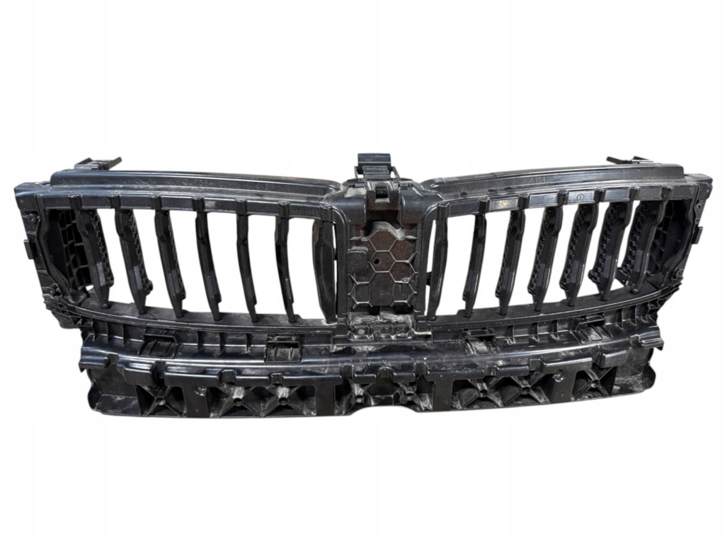 фото №1, Решётка радиатора bmw 2 g42 2408010233