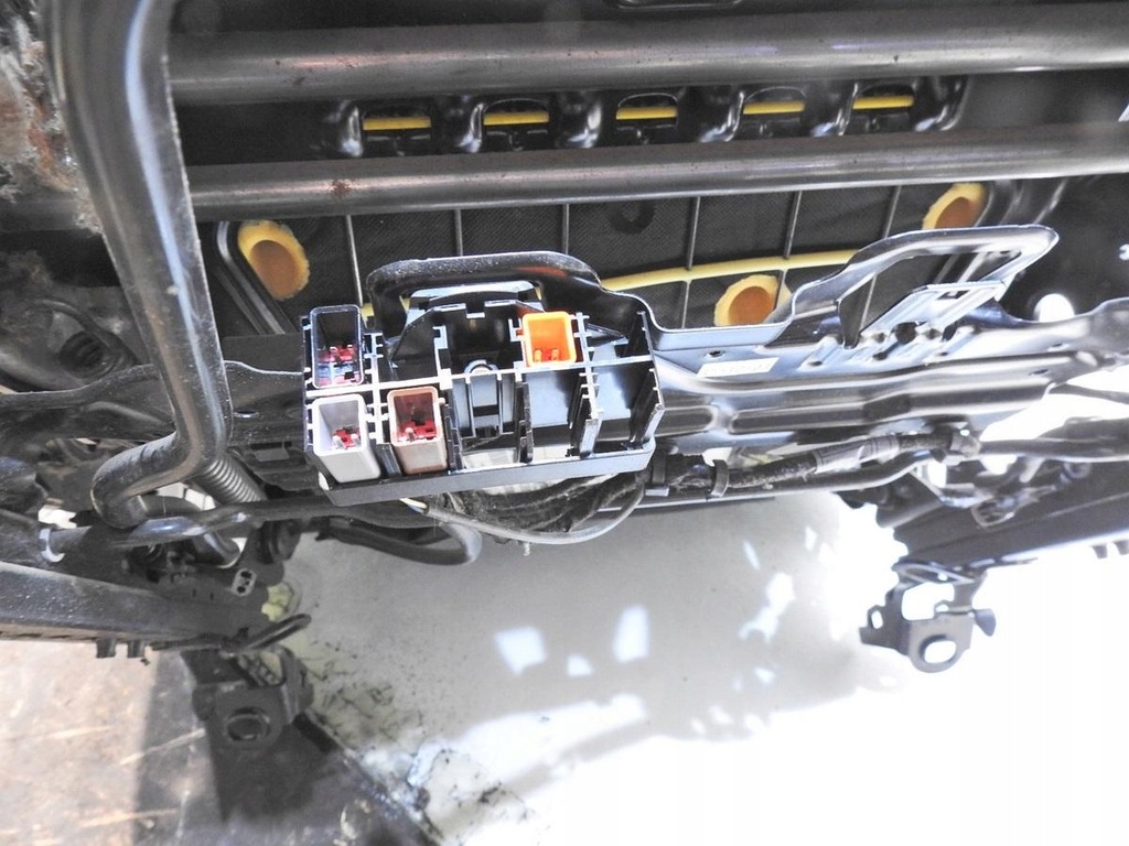 фото №7, Сиденье правый перед подогреваемый volvo v70 iii