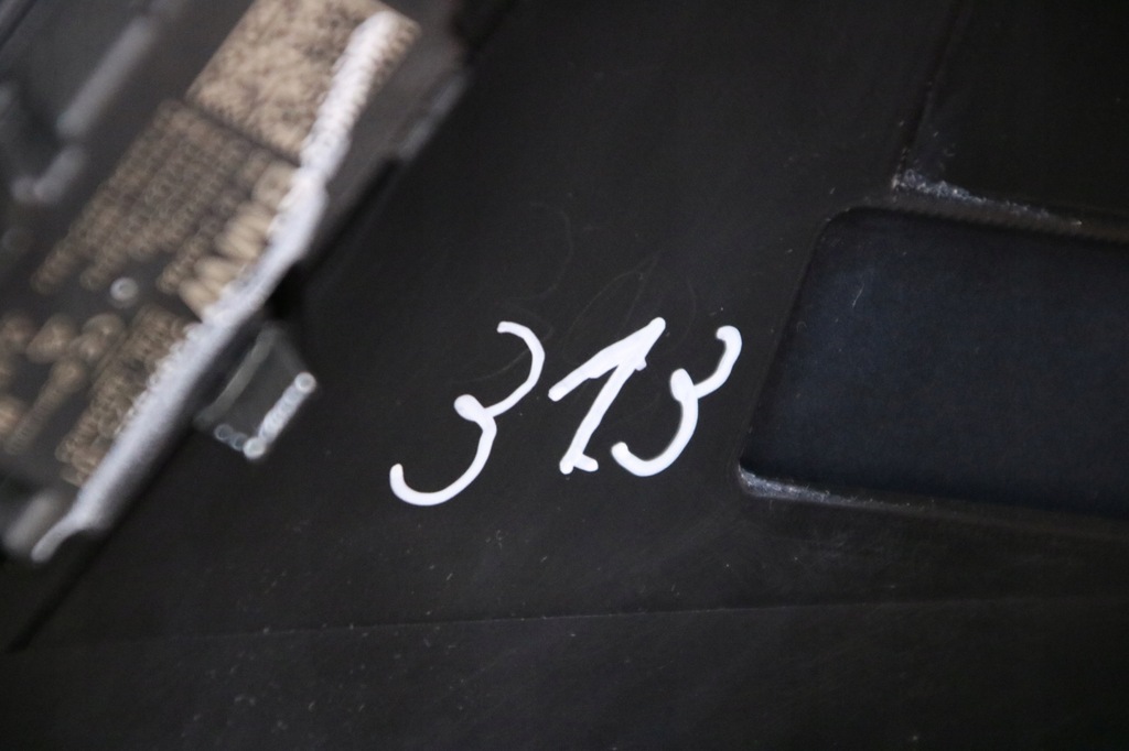 фото №14, Bmw 7 g70 i7 m-pakiet kompletny бампер перед передний c3z tansanitblau