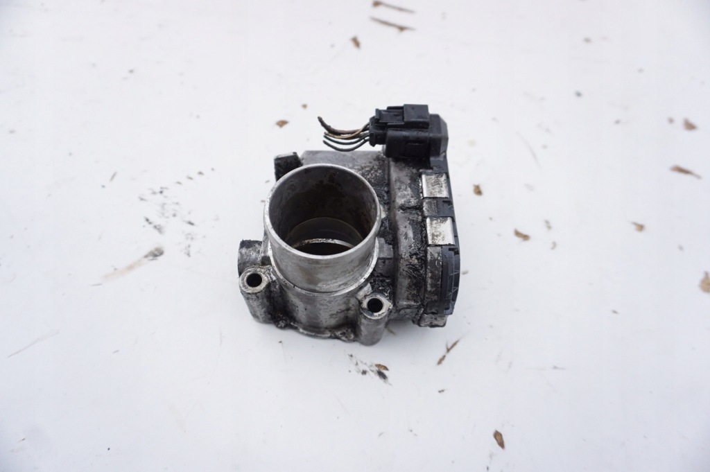 фото №1, Дросельна заслінка 8200330810-e renault trafic 2 ii 2.0 dci