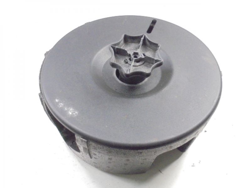 фото №8, Audi a3 8l болт вкладиш пінополістирол колеса 8l0012109