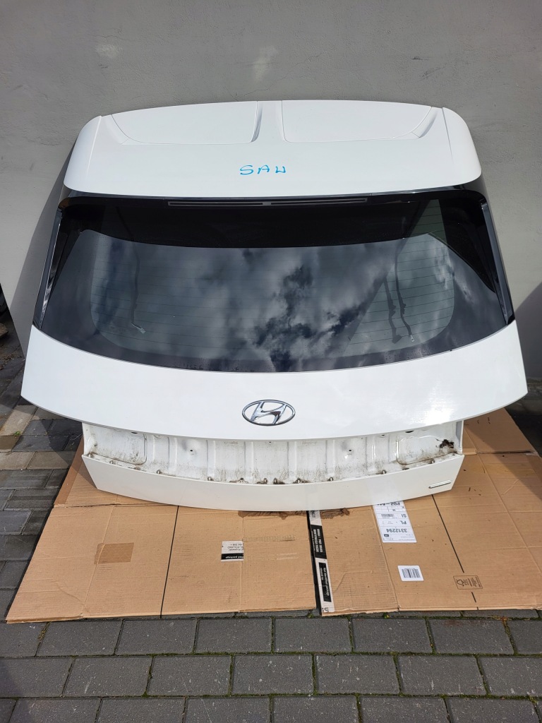 фото №1, Кришка багажника задня ioniq 5 v лак saw камера ідеальний стан