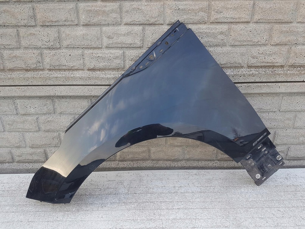 фото №1, Range rover velar 2017-2022 крыло левый передний