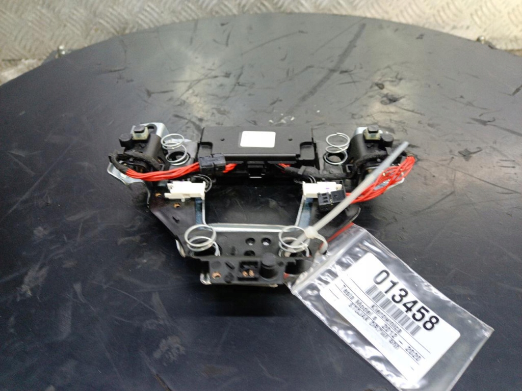 Купити Tesla model s повітропровід модулі 306745585-ab